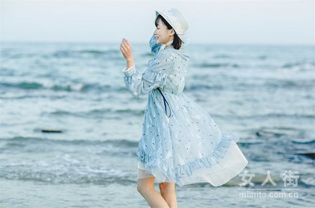 仙女獨(dú)愛雪紡裙,靈動(dòng)十足少女范兒