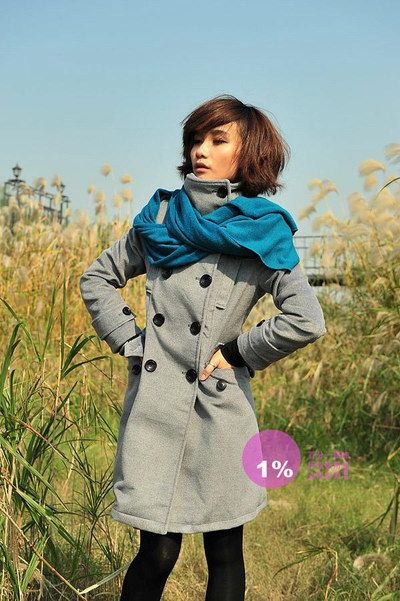 格子搭配英倫學(xué)院風(fēng) 讓這個(gè)冬天不在單調(diào)